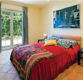 4 Bedroom Villa With Pool, near Almancil, Sleeps 8